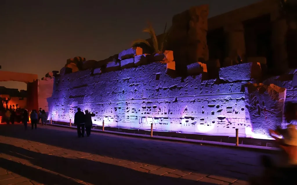 Karnak Tempel Lichtshow (7)