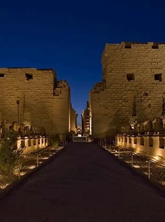 Day-Trip-To-Luxor-From-Marsa-Alam-egypt-inside (6)