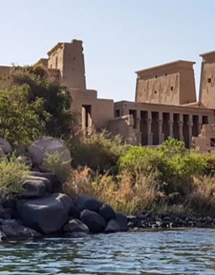 Marsa-Alam-To-Abu-Simbel-egypt-inside (1)