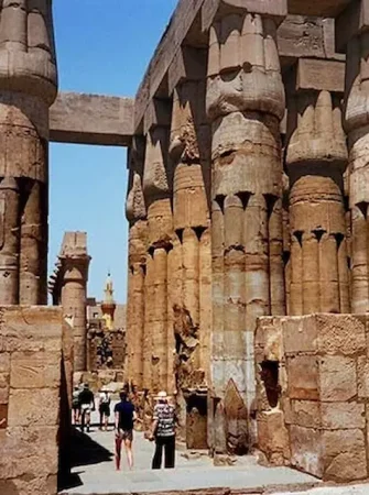 Safaga-Port-To-Luxor-egypt-inside (1)