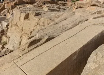 Unfinished Obelisk (2)