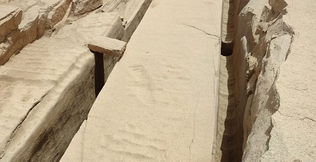 Unfinished Obelisk (3)