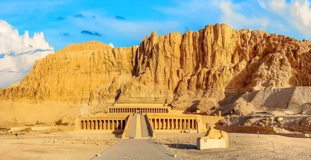 El Valle De Los Reyes, El Templo De La Reina Hatshepsut Y Los Closos De Memnon (8)
