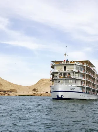 Movenpick Prince Abbas (1)