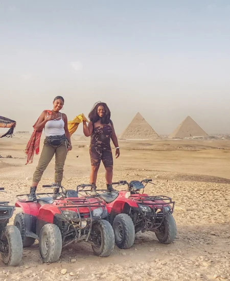 Quad Por Pirámides De Guiza Desde El Cairo (1)