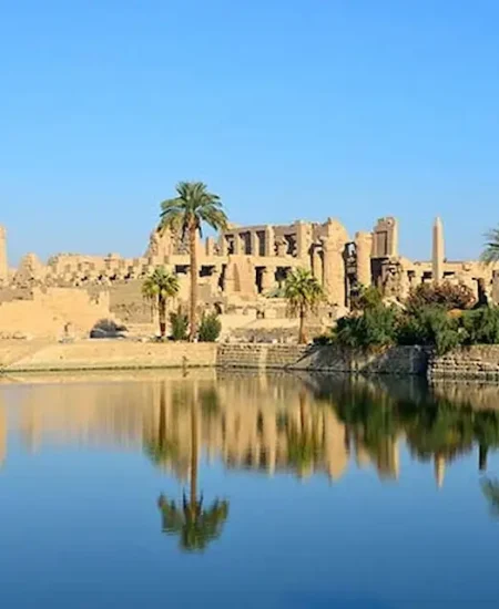 Safaga-To-Luxor-egypt-inside (1)