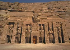 Abu-Simbel-Tour-From-Aswan-egypt-inside (7)
