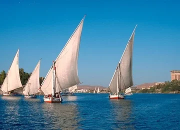 Felucca-Ride-In-Aswan-egypt-inside (2)