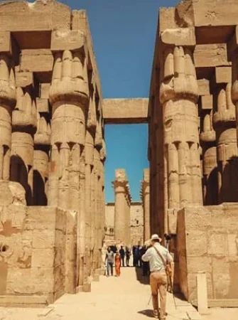 Long-Nile-Cruise-egypt-inside (1)