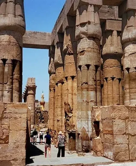 Safaga-Port-To-Luxor-egypt-inside (1)