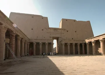 Trip-To-Edfu-&-Aswan-egypt-inside (2)