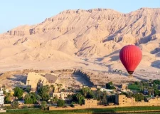 West-Bank-Luxor-egypt-inside (1)
